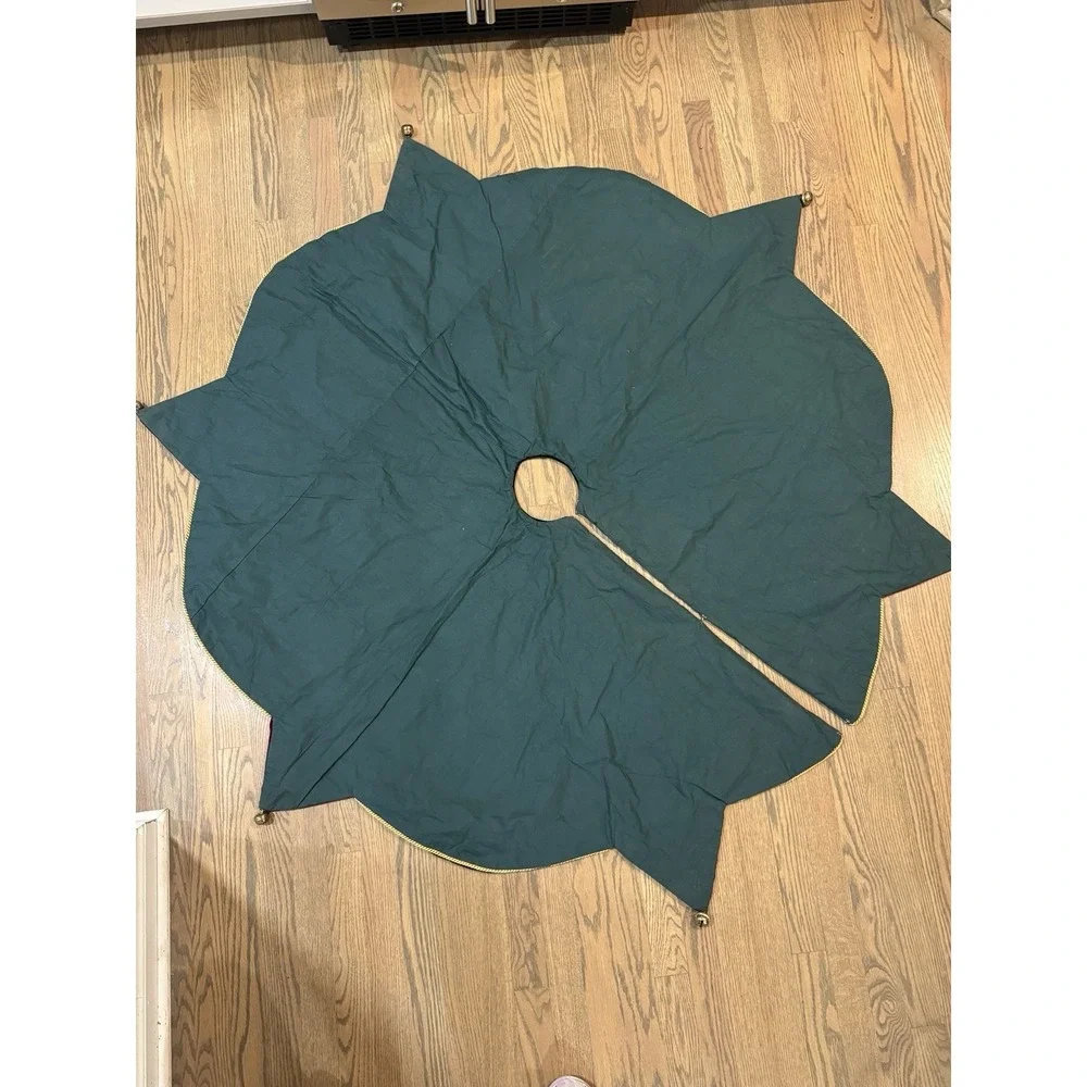 TREE SKIRT CHRISTMAS VINTAGE Paisley‎ Stripe RED GREEN VELVET With Bells Star